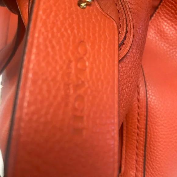 Coach Edie 31 Pebbled Leather Shoulder Tote in Bright Orange  Hang Tag & Dustbag - Picture 8 of 14
